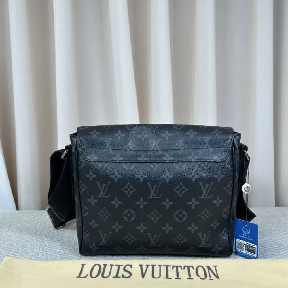 Louis Vuitton Women Pre-Loved Bag Very Good Condition